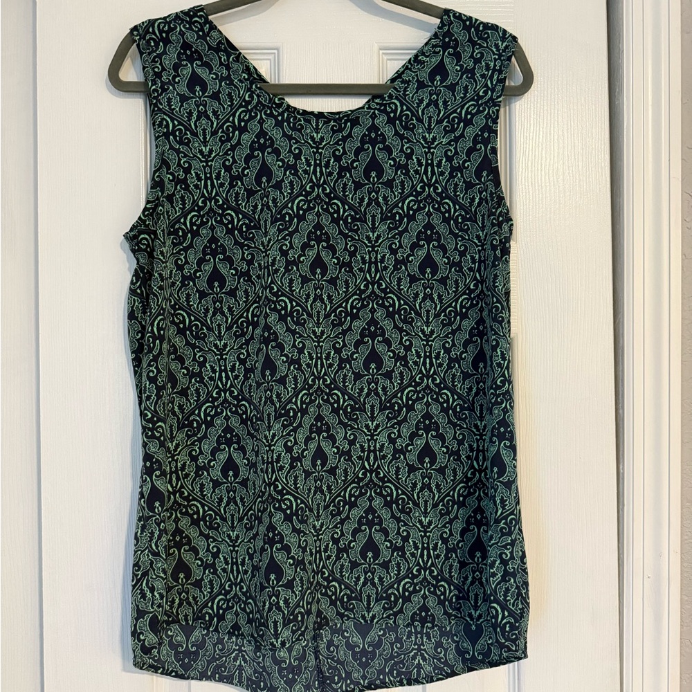 Green Sleeveless Chevron Knit Tank Top